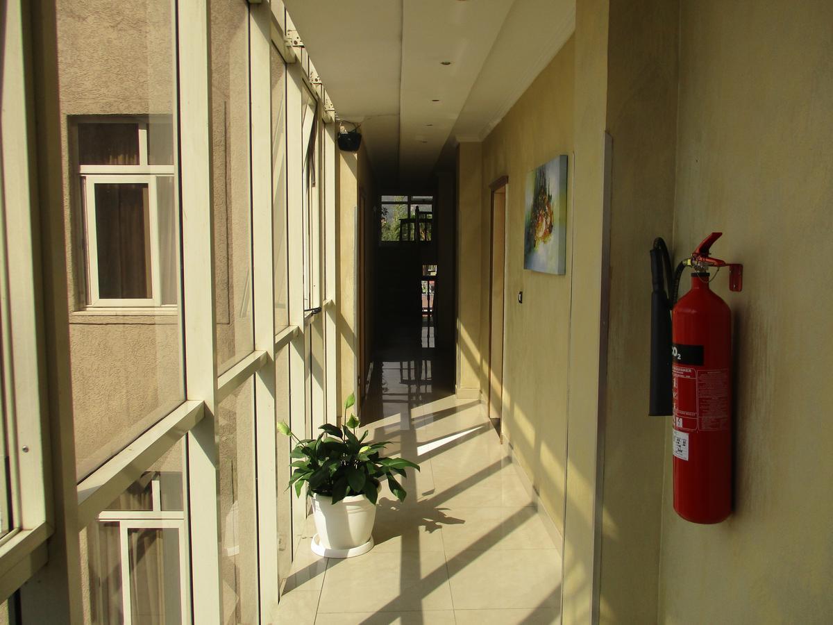 Stay Easy Hotel Addis Ababa Exterior photo